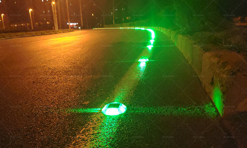 Green PC Solar Road Marker In Japan Urban Road