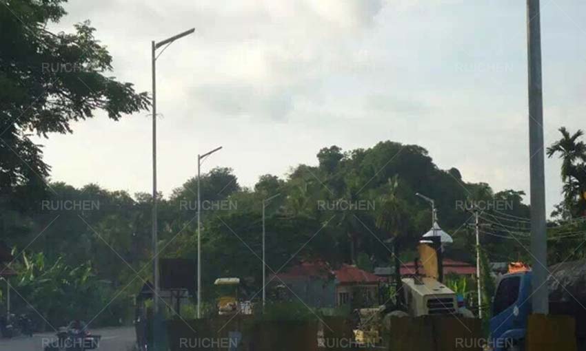 40W Solar Sensor LED Street Light In Indonesia