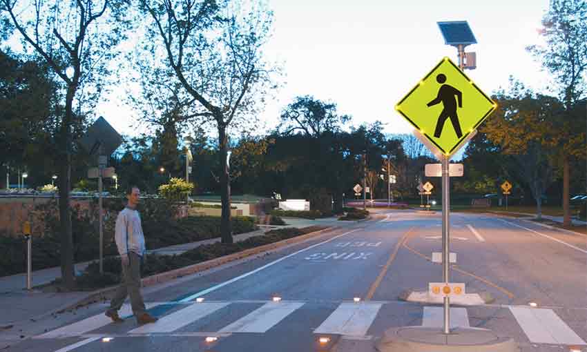 Economy Solar Powered Flashing LED PEDESTRIAN CROSSING Sign