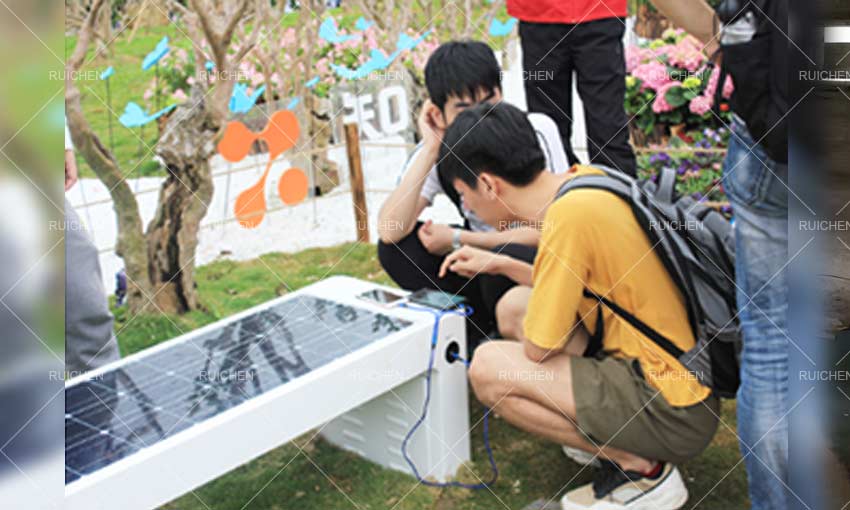 solar bench