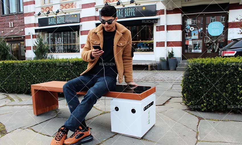 Solar Smart Powered Park Bench In Shenzhen, China