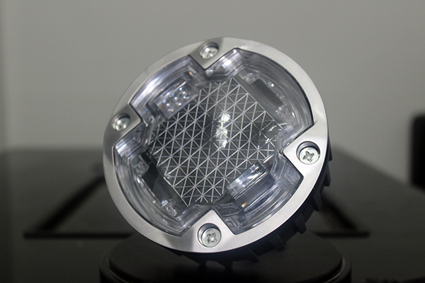 Customize Embedded Led Road Stud Price