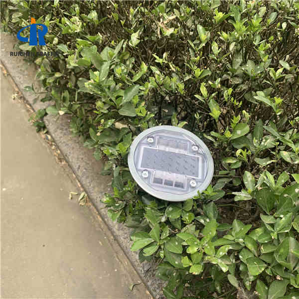 New Solar Pavement Markers For Driveway