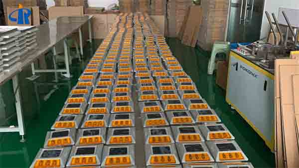 RuiChen Traffic Professional solar road stud manufacturer