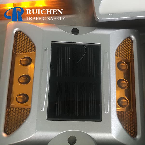 Embedded Rreflective solar road stud supplier