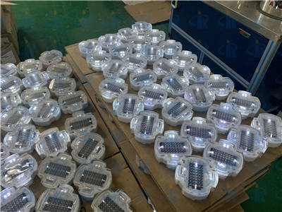 CE Approved Aluminum Road Stud Factory Price Double Side led solar cat eyes road stud