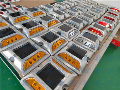 Solar Road Marker Highway White Surface Painting Led Cat Eyes