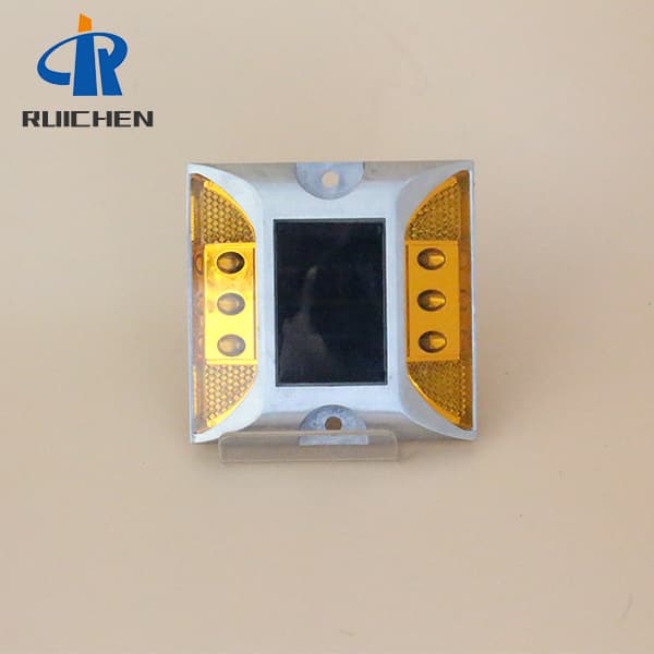 high quality road stud light for parking lot