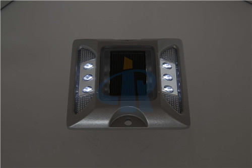 TACHA Solar LED en Sudafrica en venta