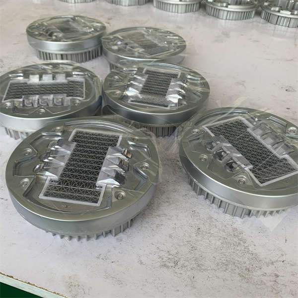 High Quality Solar Road Studs Cost